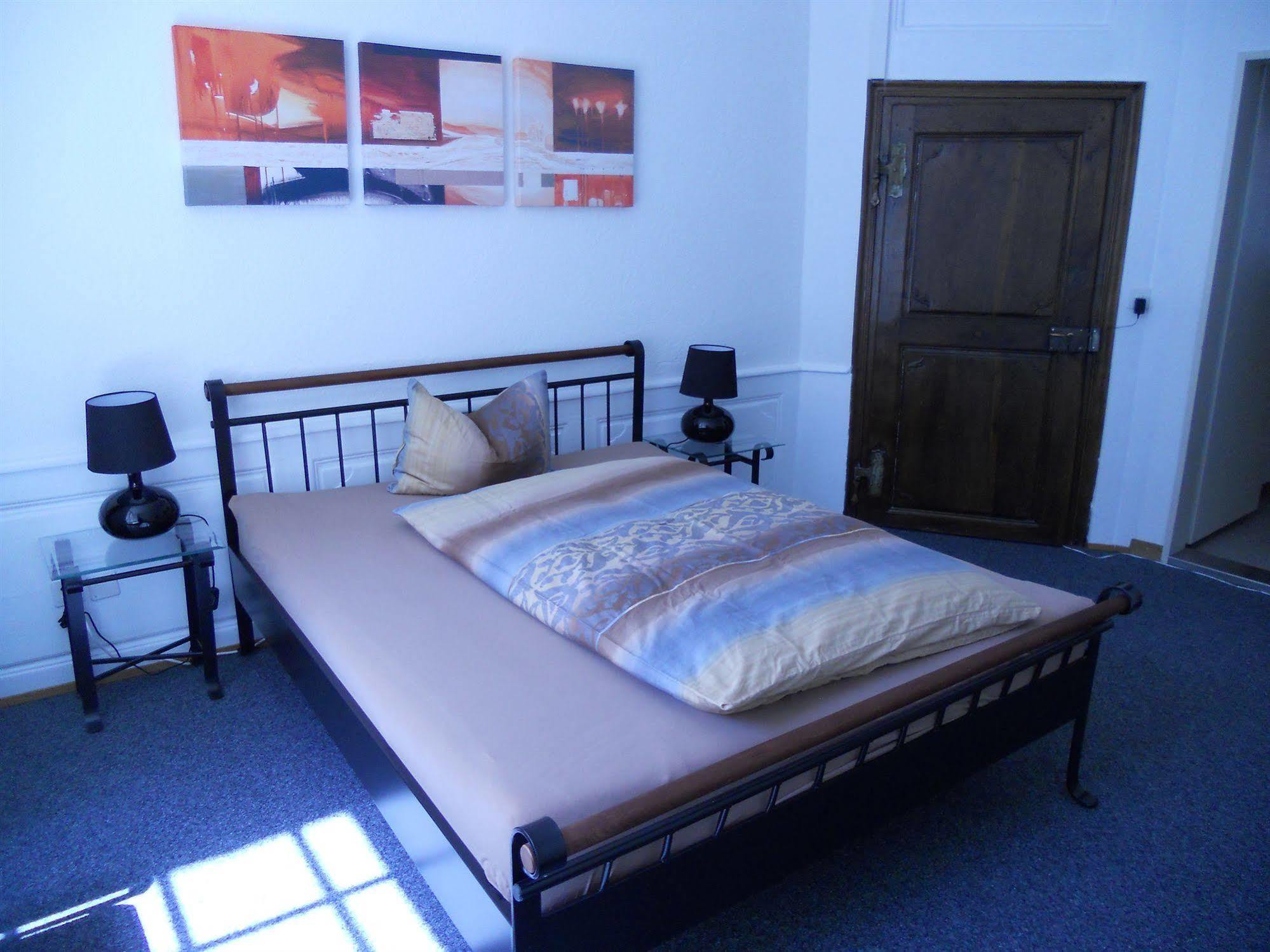 Zunfthaus Zu Wirthen Hotel Solothurn Bagian luar foto